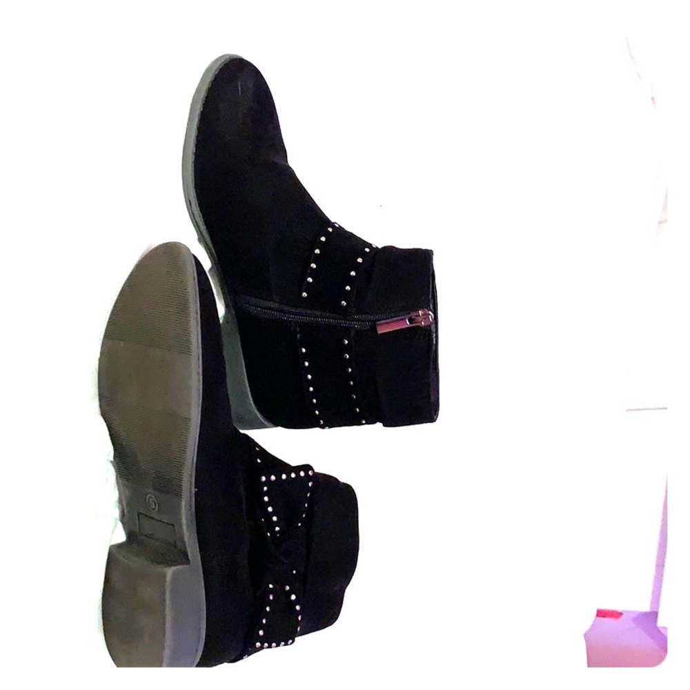 Kidpik booties size 5